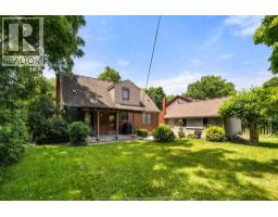 2594 BUCKINGHAM - 33