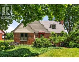 2594 BUCKINGHAM - 4