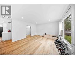 3495 LONGFELLOW AVENUE - 26