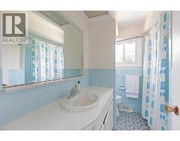 3425 WOODLAWN AVENUE - 15