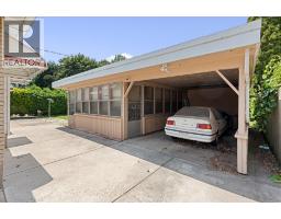 3425 WOODLAWN AVENUE - 4