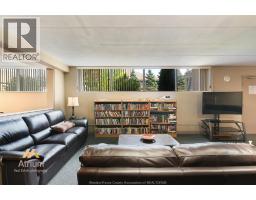 310 VILLAGE GROVE DRIVE UnitNo. 315 - 35