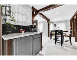 2337 PARKWOOD AVENUE - 12
