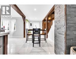 2337 PARKWOOD AVENUE - 13