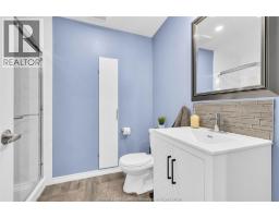 2337 PARKWOOD AVENUE - 22