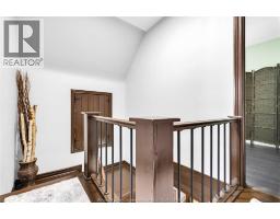 2337 PARKWOOD AVENUE - 23