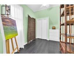 2337 PARKWOOD AVENUE - 25