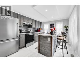 2337 PARKWOOD AVENUE - 8