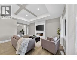 61 HILTON COURT - 8
