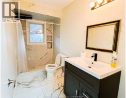 951 RIVERDALE - 13