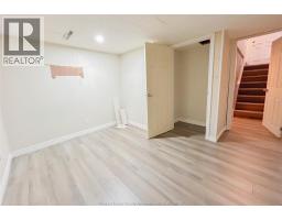 951 RIVERDALE - 17