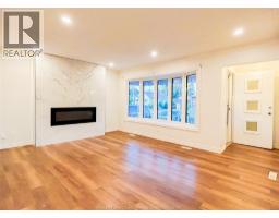 951 RIVERDALE - 4