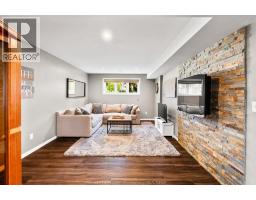 1040 KING LOUIS STREET - 22