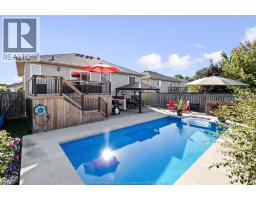 1040 KING LOUIS STREET - 33