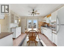 28 WHITE STREET - 6