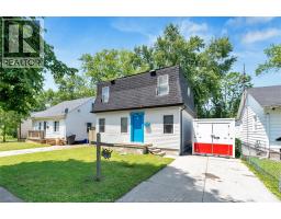 3612 Girardot - 1