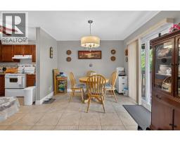 1240 Arncliffe PLACE - 9