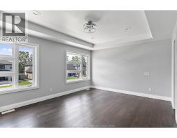 7370 GARNET CRESCENT - 17