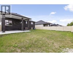 7370 GARNET CRESCENT - 26