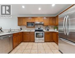 1544 IMPERIAL CRESCENT - 10