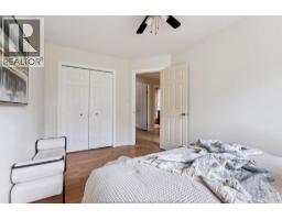 1544 IMPERIAL CRESCENT - 17
