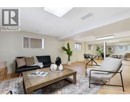 1544 IMPERIAL CRESCENT - 23