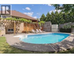 1544 IMPERIAL CRESCENT - 30