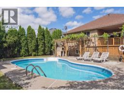 1544 IMPERIAL CRESCENT - 32