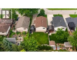 3040 LOEBACH - 33
