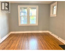 1076 DOUGALL - 3