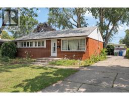 3660 ROXBOROUGH - 1
