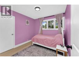 3660 ROXBOROUGH - 18