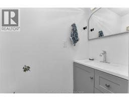 3660 ROXBOROUGH - 31