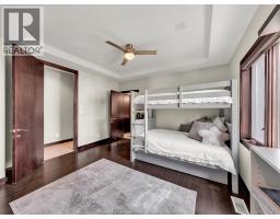 320 Seacliff DRIVE West - 29
