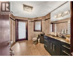 320 Seacliff DRIVE West - 46