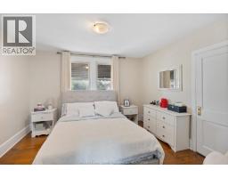 1118 LOUIS AVENUE - 16