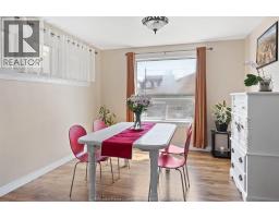 1118 LOUIS AVENUE - 9