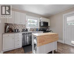 99 MILL STREET East - 10