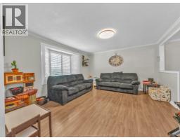 3149 ELMWOOD CRESCENT - 6