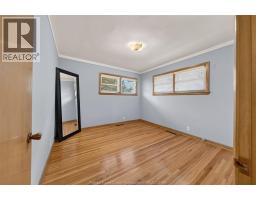 2065 VERDUN AVENUE - 23