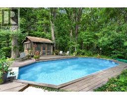 1335 LAURIER DRIVE - 32