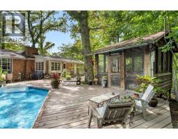 1335 LAURIER DRIVE - 34