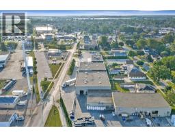 27-37 Hazelton STREET - 3