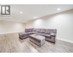 110 MARINE DRIVE UnitNo. 3 - 38