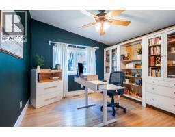 381 Watson - 19