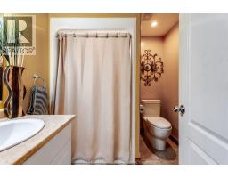 420 MARLA CRESCENT - 28