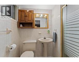 1116 SUMACH CRESCENT - 23