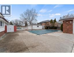 1116 SUMACH CRESCENT - 30