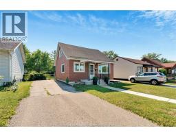 1667 Aubin - 2