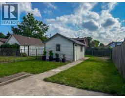 1720 MARENTETTE AVENUE - 32